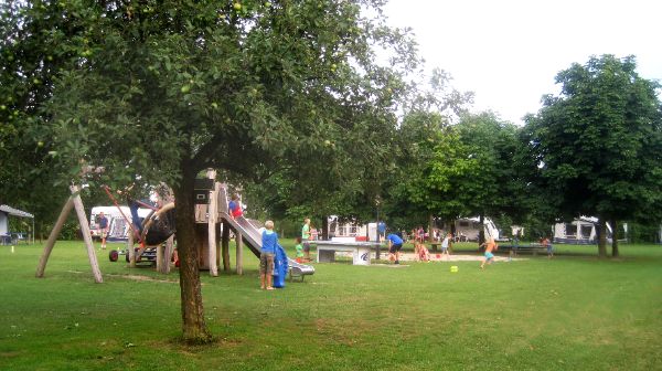 Camping Biezenmortel